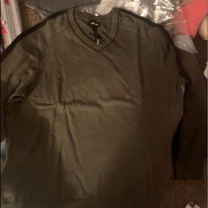 Men’s v neck express sweater